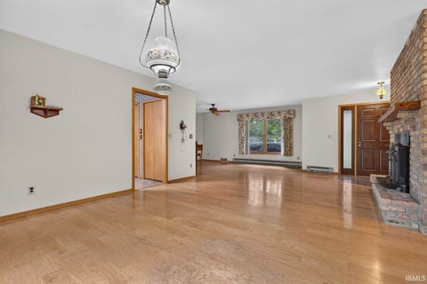 Tiny photo for 1832 N Private Road 190 East, Logansport, IN 46947 (MLS # 202637418)