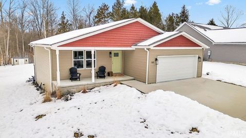 Tiny photo for 50 Sherwood Lane, Bedford, IN 47421 (MLS # 202604145)