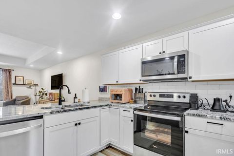 Tiny photo for 50 Sherwood Lane, Bedford, IN 47421 (MLS # 202604145)