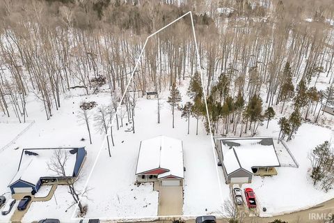 Tiny photo for 50 Sherwood Lane, Bedford, IN 47421 (MLS # 202604145)