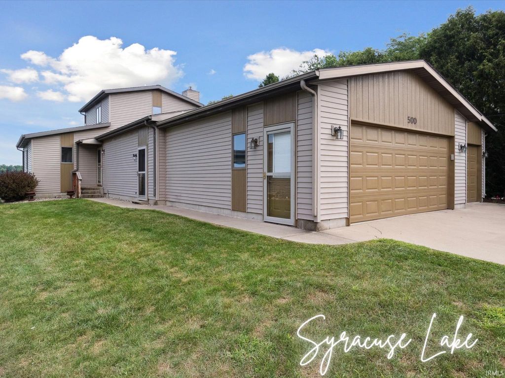 Photo of 500 E Medusa Street, Syracuse, IN 46567 (MLS # 202602507)