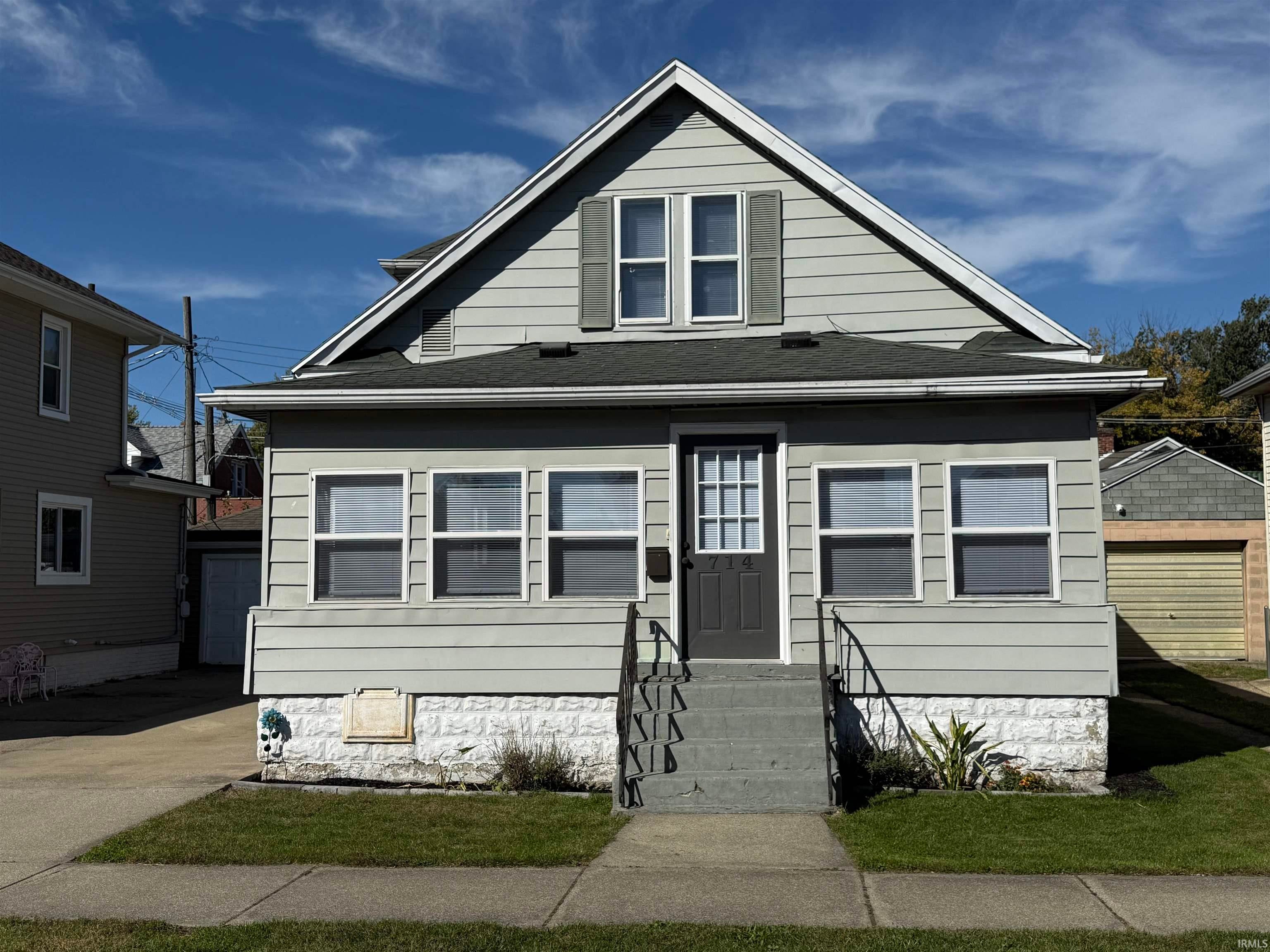 714 W 6th Street