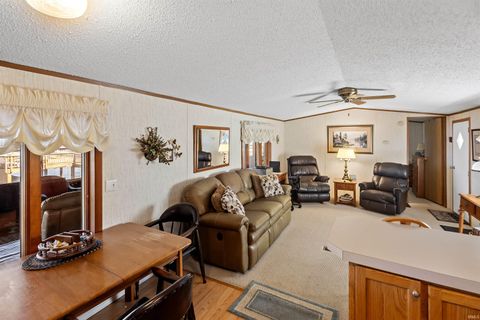 Tiny photo for 3981 E Parses Road, Monticello, IN 47960 (MLS # 202609972)