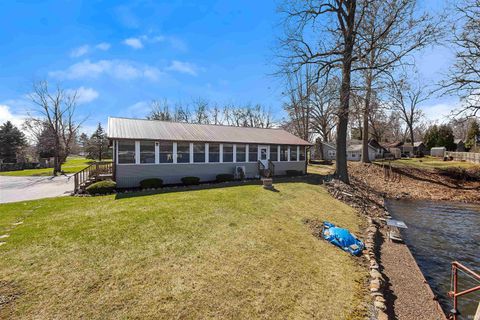 Tiny photo for 3981 E Parses Road, Monticello, IN 47960 (MLS # 202609972)