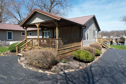 Tiny photo for 3981 E Parses Road, Monticello, IN 47960 (MLS # 202609972)