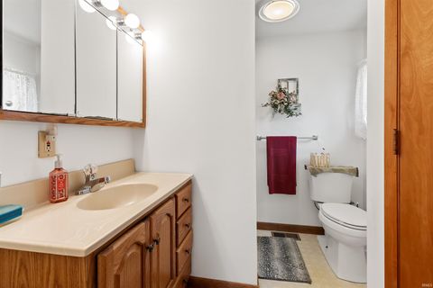 Tiny photo for 3981 E Parses Road, Monticello, IN 47960 (MLS # 202609972)