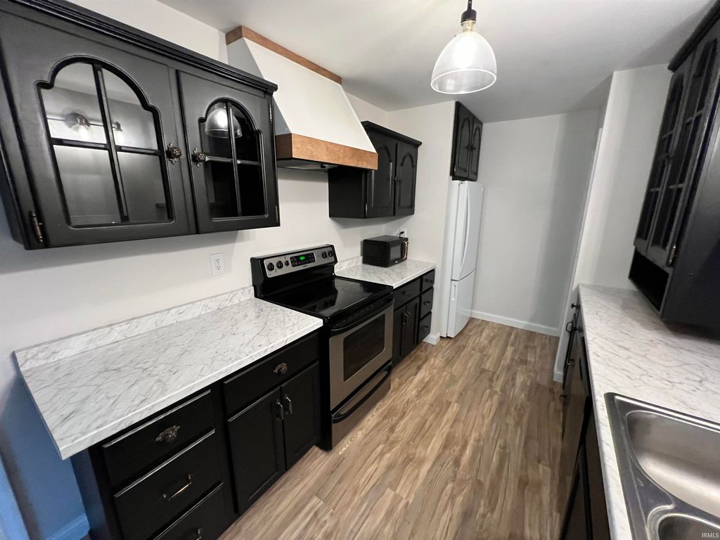 Photo of 1935 Trent Way, South Bend, IN 46614 (MLS # 202615263)