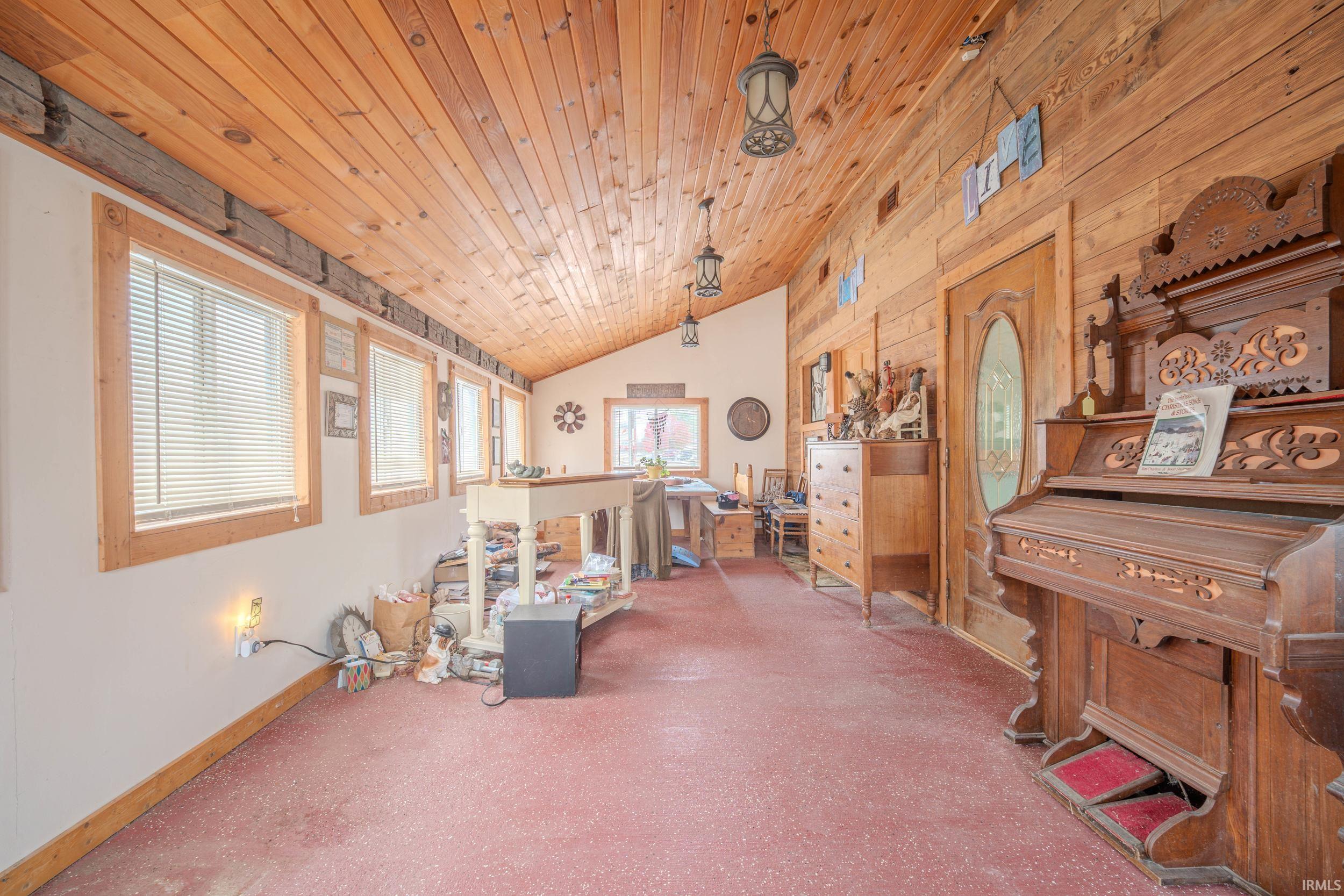 8605 W ST RD 26
