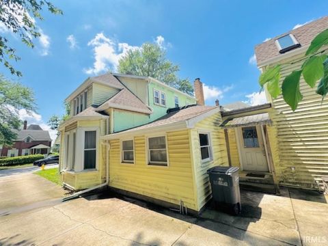 Tiny photo for 820 E SYCAMORE Street, Kokomo, IN 46901 (MLS # 202527903)