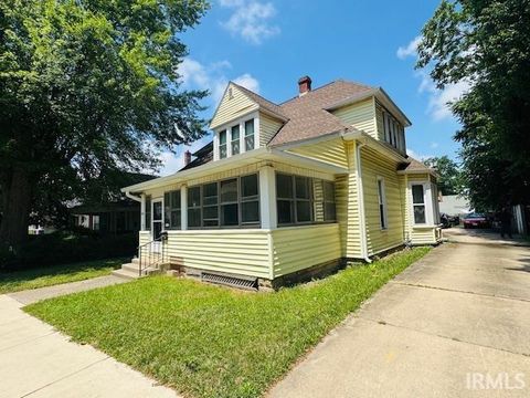 Photo of 820 E SYCAMORE Street, Kokomo, IN 46901 (MLS # 202527903) Photo of 820 E SYCAMORE Street, Kokomo, IN 46901 (MLS # 202527903)