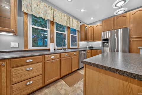 Tiny photo for 2313 High Street, Logansport, IN 46947 (MLS # 202638490)