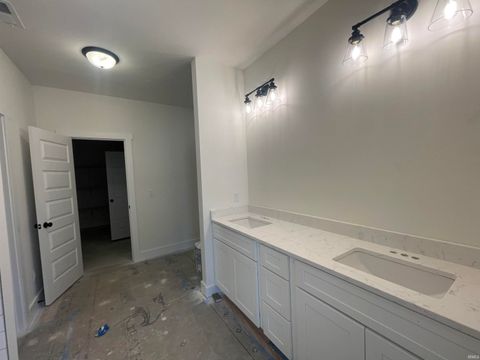 Tiny photo for 2534 Chrystal Woods Drive, Kokomo, IN 46901 (MLS # 202546706)