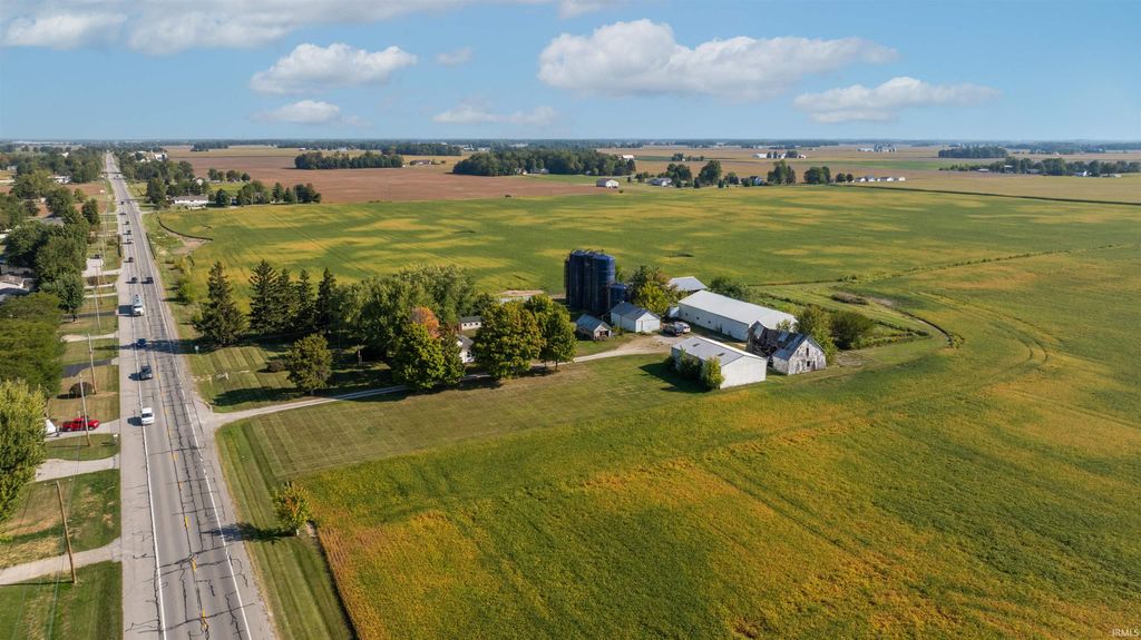 Photo of 10221 N SR 1 Road, Ossian, IN 46777 (MLS # 202541487)