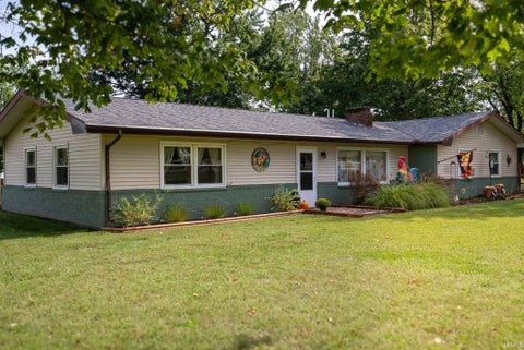 Tiny photo for 6506 E 250 N Road, Monticello, IN 47960 (MLS # 202639039)