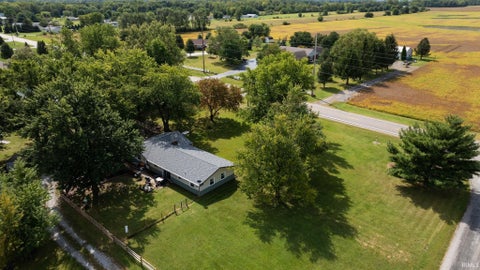Tiny photo for 6506 E 250 N Road, Monticello, IN 47960 (MLS # 202639039)