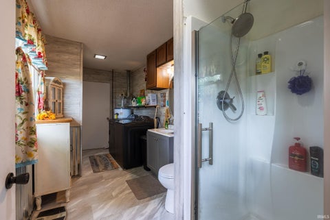 Tiny photo for 6506 E 250 N Road, Monticello, IN 47960 (MLS # 202639039)