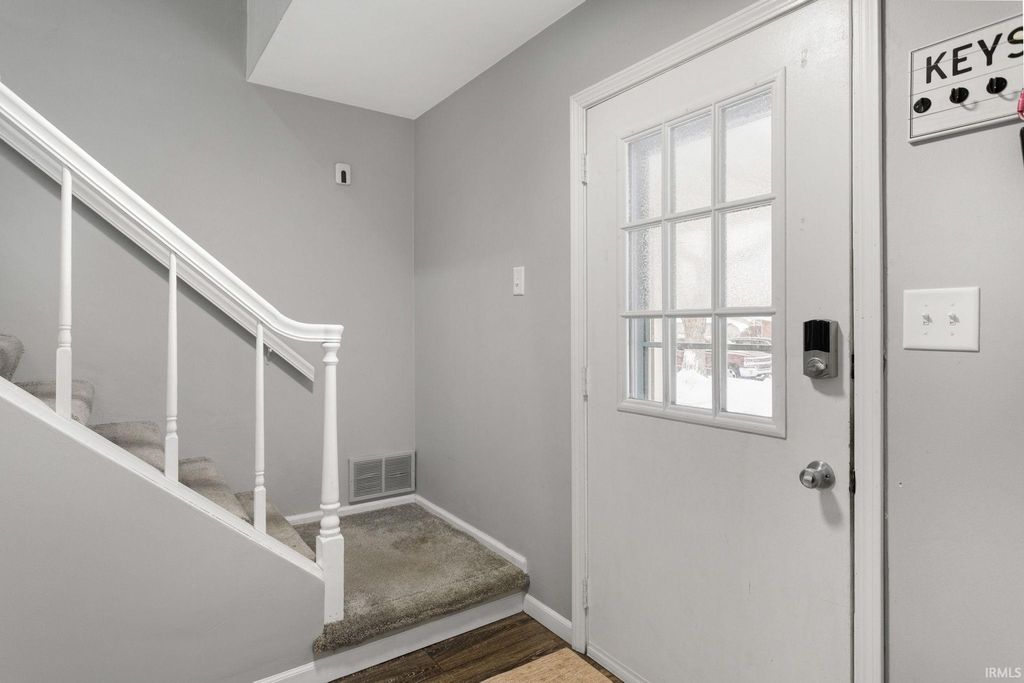 Photo of 56036 Erhart Drive, Mishawaka, IN 46545 (MLS # 202603417)