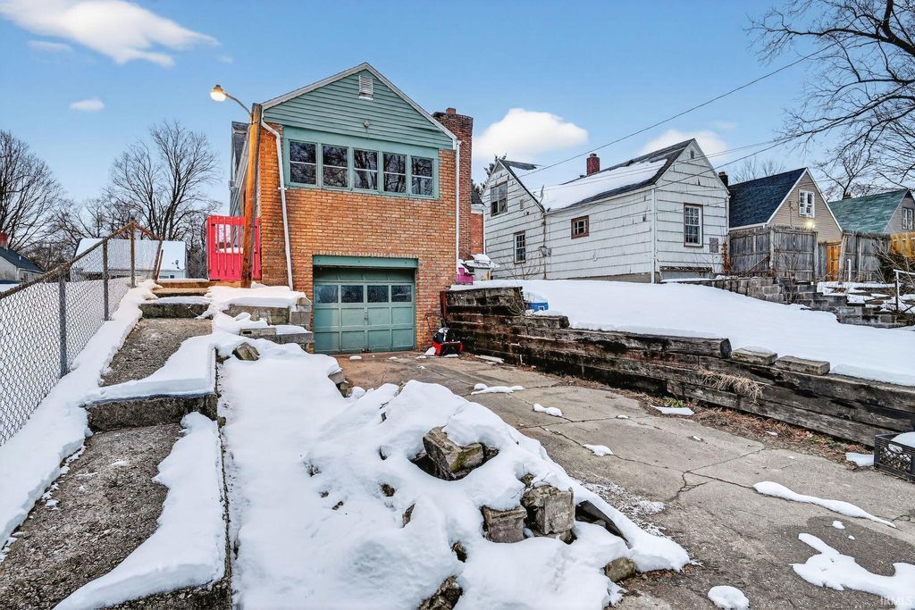 Photo of 1626 Johnson Street, South Bend, IN 46628 (MLS # 202549827)