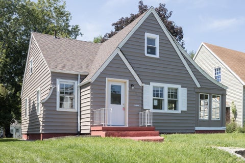 Tiny photo for 3728 Reed Street, Fort Wayne, IN 46806 (MLS # 202636744)