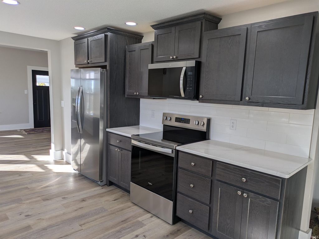 Photo of 3337 E 1000 S-92 Road, Roanoke, IN 46783 (MLS # 202542933)