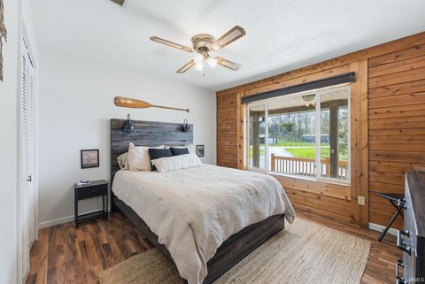 Tiny photo for 1145 Lakeshore Drive, Akron, IN 46910 (MLS # 202611960)