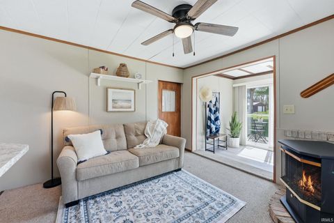 Tiny photo for 1145 Lakeshore Drive, Akron, IN 46910 (MLS # 202611960)