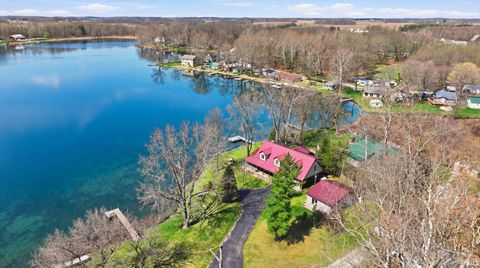 Tiny photo for 1145 Lakeshore Drive, Akron, IN 46910 (MLS # 202611960)