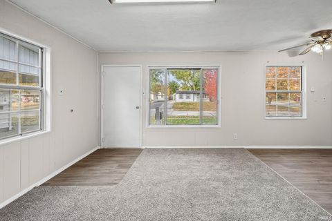 Tiny photo for 2605 Oxford Street, Lafayette, IN 47909 (MLS # 202545786)