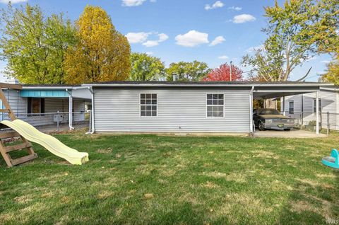 Tiny photo for 2605 Oxford Street, Lafayette, IN 47909 (MLS # 202545786)
