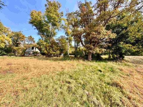 Tiny photo for 1484 N 1000 W, Medaryville, IN 47957 (MLS # 202644292)