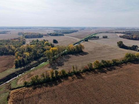 Tiny photo for 1484 N 1000 W, Medaryville, IN 47957 (MLS # 202644292)