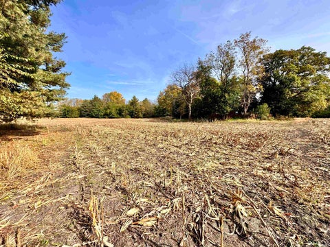 Tiny photo for 1484 N 1000 W, Medaryville, IN 47957 (MLS # 202644292)