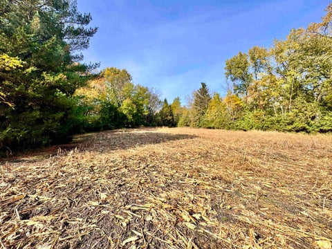 Tiny photo for 1484 N 1000 W, Medaryville, IN 47957 (MLS # 202644292)