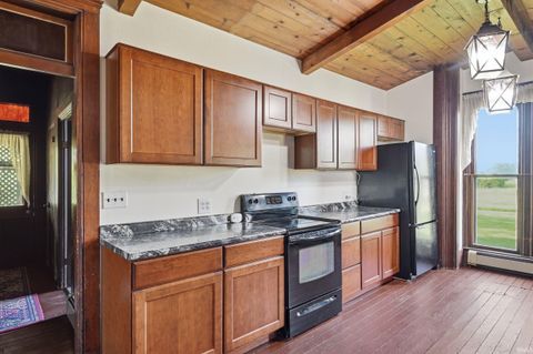 Tiny photo for 607 S Main Street, Farmland, IN 47340 (MLS # 202618302)