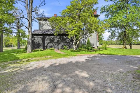 Tiny photo for 607 S Main Street, Farmland, IN 47340 (MLS # 202618302)