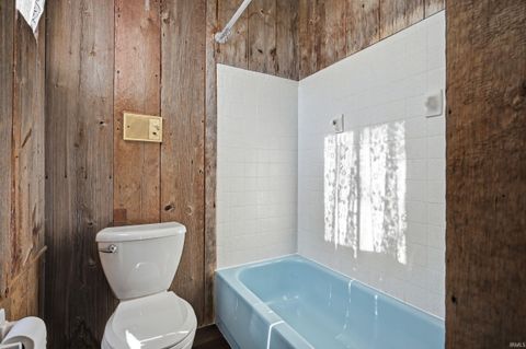 Tiny photo for 607 S Main Street, Farmland, IN 47340 (MLS # 202618302)