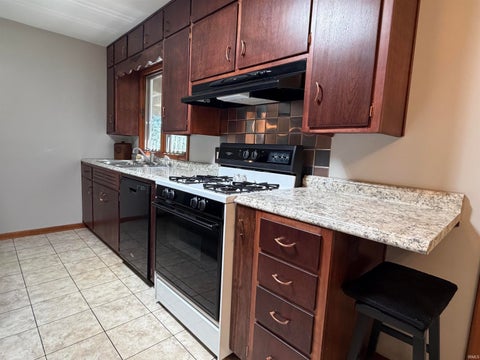 Tiny photo for 1437 James Drive, Peru, IN 46970 (MLS # 202640434)