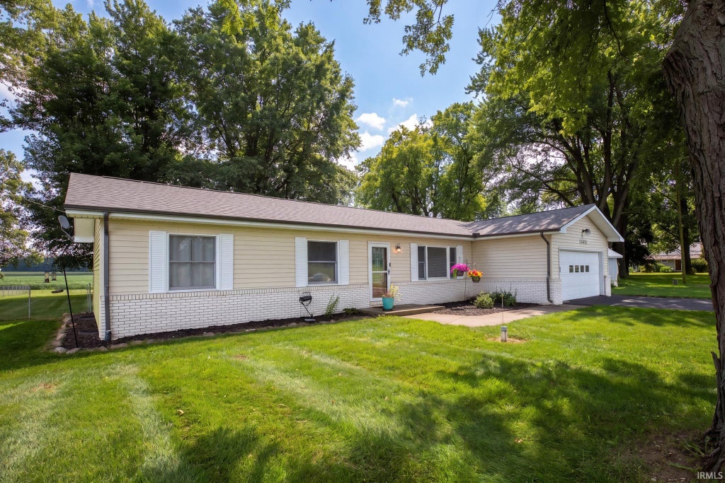 Photo of 11432 King Road, Plymouth, IN 46563 (MLS # 202635563)