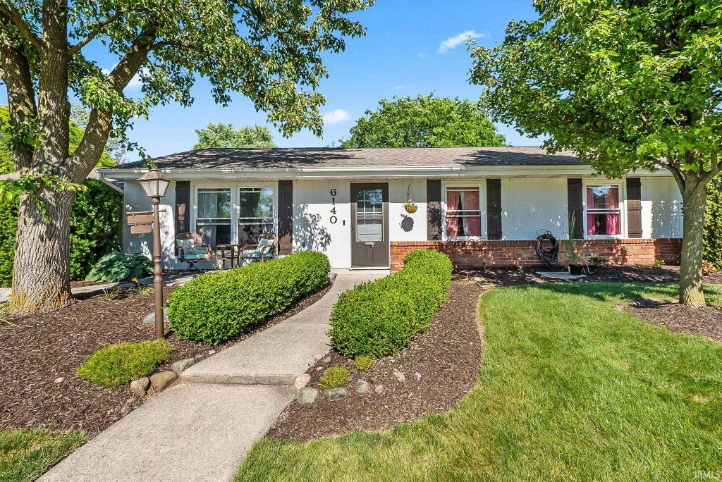 Photo of 6140 Seabree Lane, Fort Wayne, IN 46835 (MLS # 202623287)