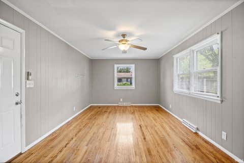 Tiny photo for 201 W Navajo Street, West Lafayette, IN 47906 (MLS # 202624172)