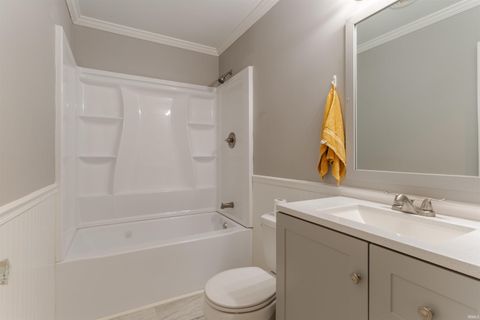 Tiny photo for 1250 Maple Court Street, Evansville, IN 47714 (MLS # 202615534)