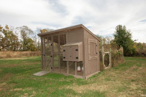 Tiny photo for 2837 S 900 East, Lafayette, IN 47905 (MLS # 202644723)
