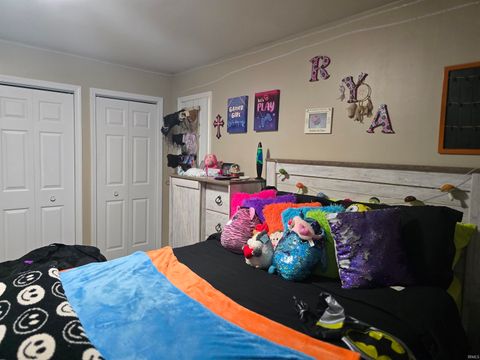 Tiny photo for 235 GREENBRIAR Street, Kokomo, IN 46901 (MLS # 202529712)