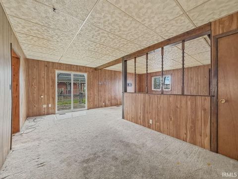 Tiny photo for 204 E Pennsylvania Street, Shelbyville, IN 46176 (MLS # 202611932)