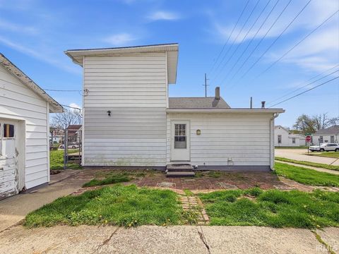 Tiny photo for 204 E Pennsylvania Street, Shelbyville, IN 46176 (MLS # 202611932)