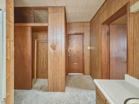 Tiny photo for 204 E Pennsylvania Street, Shelbyville, IN 46176 (MLS # 202611932)