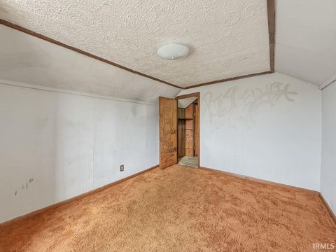 Tiny photo for 204 E Pennsylvania Street, Shelbyville, IN 46176 (MLS # 202611932)