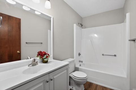 Tiny photo for 8808 Conway Court, Fort Wayne, IN 46825 (MLS # 202604104)