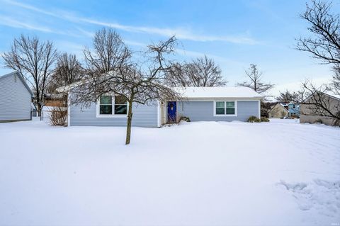 Tiny photo for 8808 Conway Court, Fort Wayne, IN 46825 (MLS # 202604104)