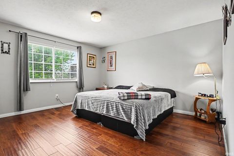 Tiny photo for 27674 Bison Ridge, Elkhart, IN 46514 (MLS # 202618636)